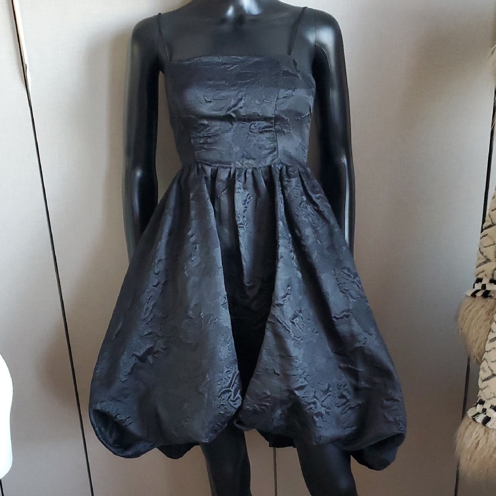 Anthro Chic Spaghetti Strap Jaquard Print Black Balloon Skirt Dress